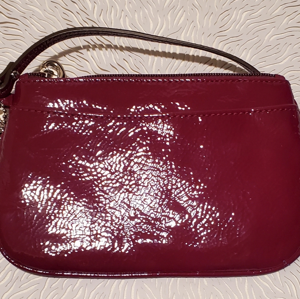 Wristlet